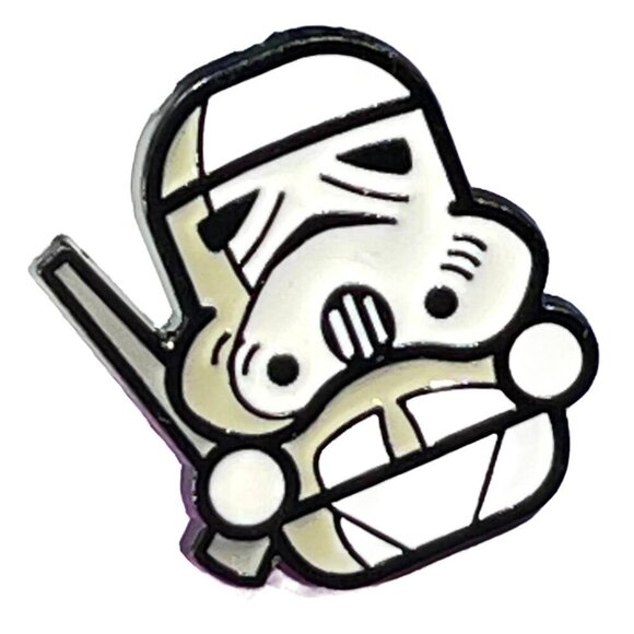 Star Wars Lapel Pin Villain Storm Trooper Brooch Badge Pin Accessories Jewelry - Picture 1 of 6